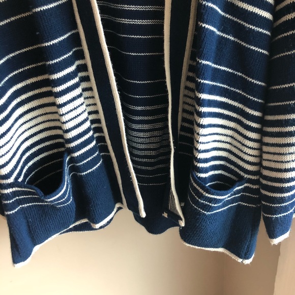 Vintage stripped cardigan - Picture 3 of 4